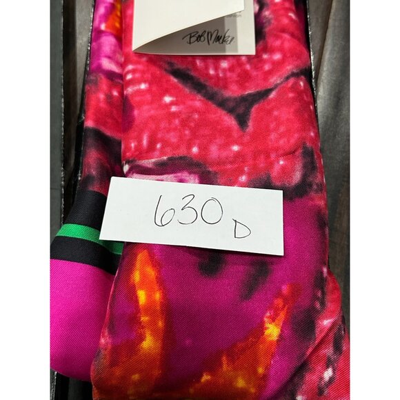 Bob Mackie Wearable Art Silk Floral Scarf One Size Wrap Shawl Lightweight NWB - Picture 10 of 11